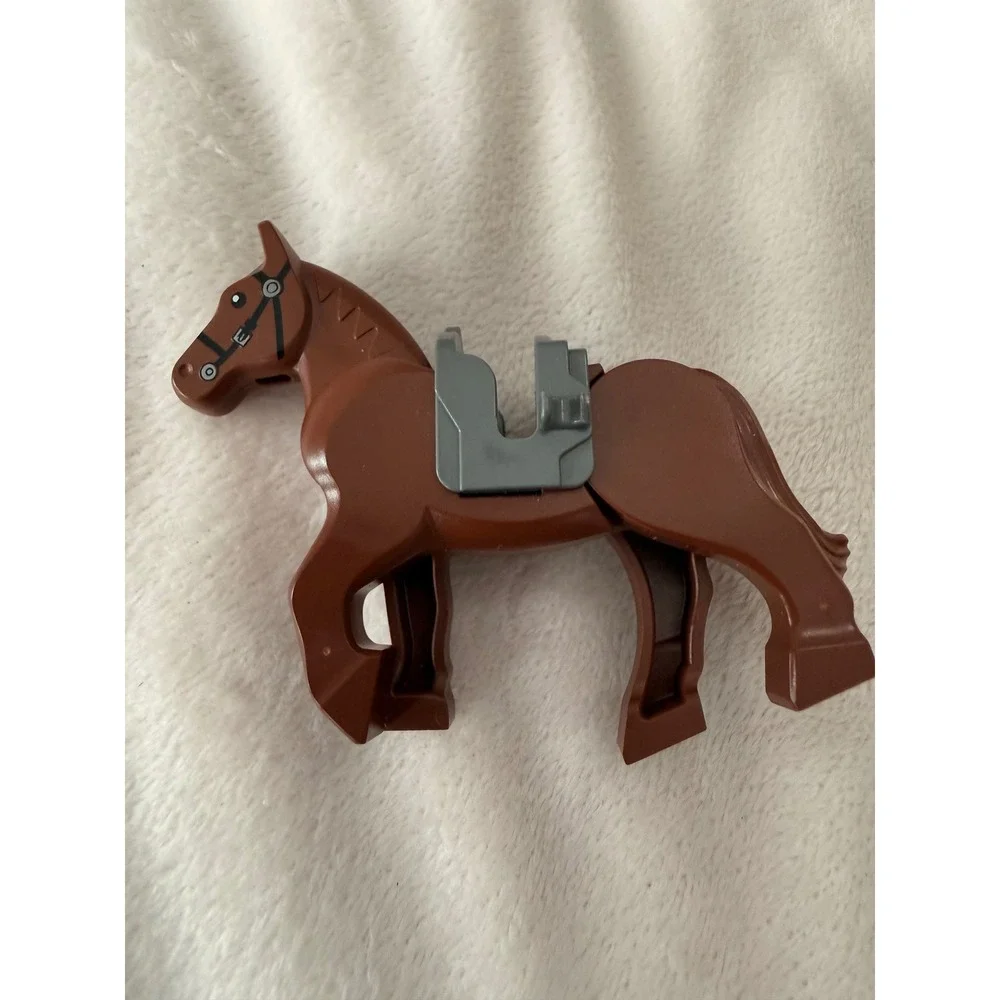 LEGO Reddish Brown Horse with Movable Neck and Grey Saddle Minifigure Animal